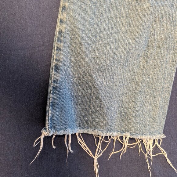 Old Navy Light Wash Higher High-Rise Flare Leg Raw Hem Frayed Jeans | Size 18 - Picture 8 of 11